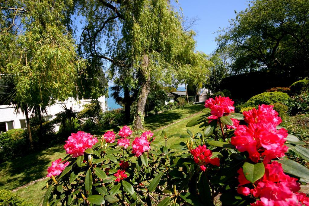 Water'S Edge Hotel Bouley Bay Room photo