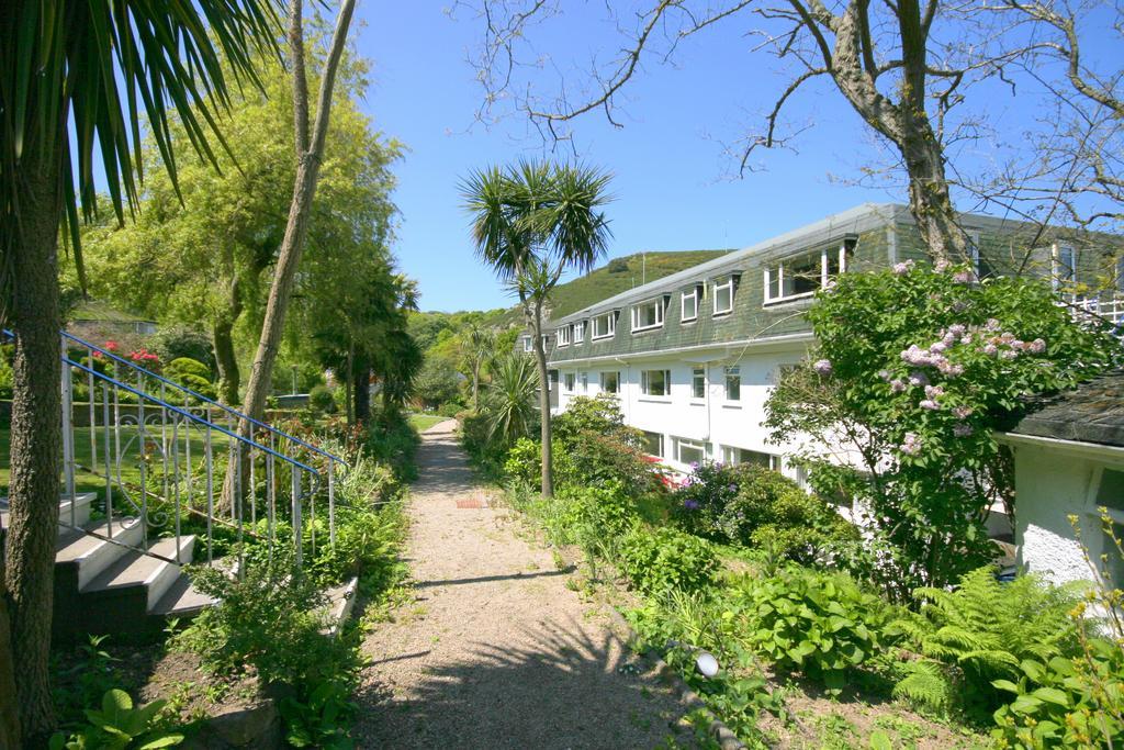 Water'S Edge Hotel Bouley Bay Room photo