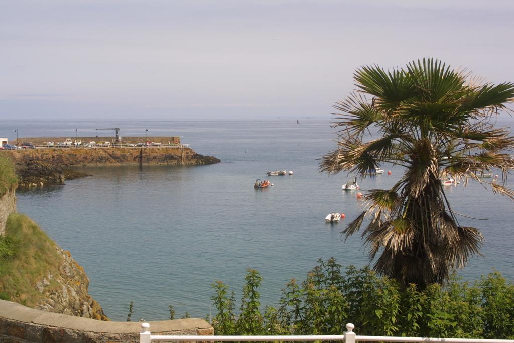 Water'S Edge Hotel Bouley Bay Room photo