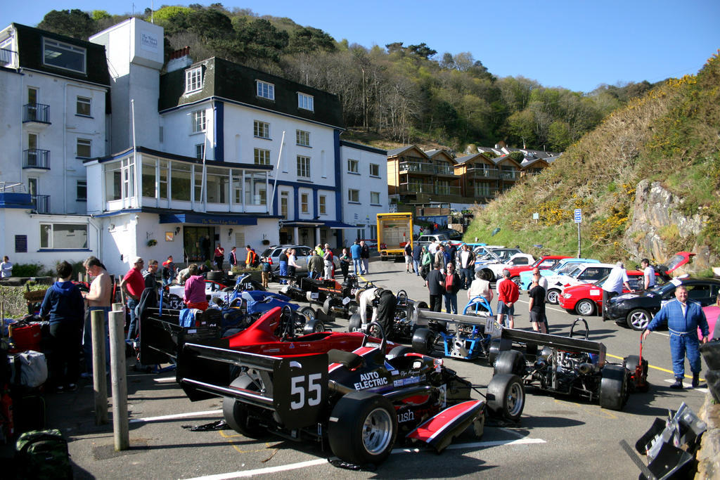 Water'S Edge Hotel Bouley Bay Exterior photo