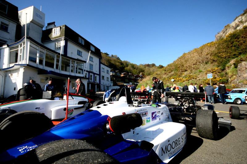 Water'S Edge Hotel Bouley Bay Exterior photo