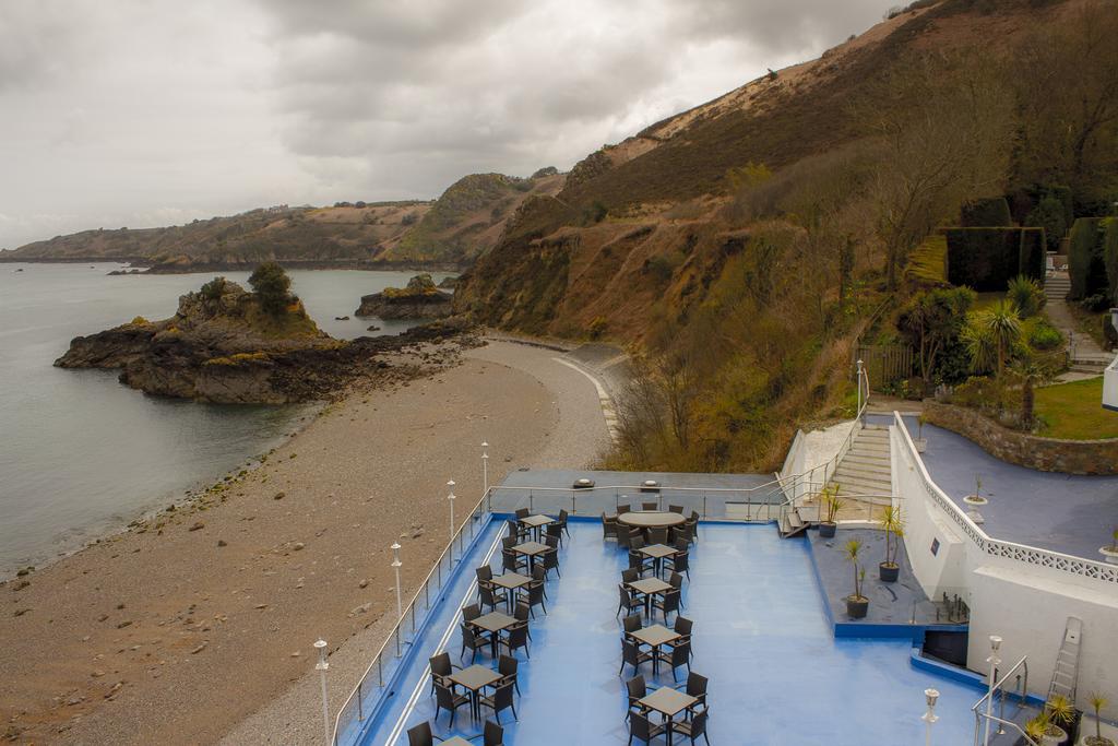 Water'S Edge Hotel Bouley Bay Exterior photo