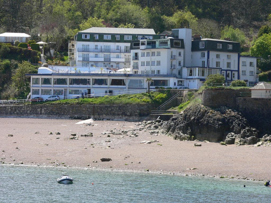 Water'S Edge Hotel Bouley Bay Exterior photo